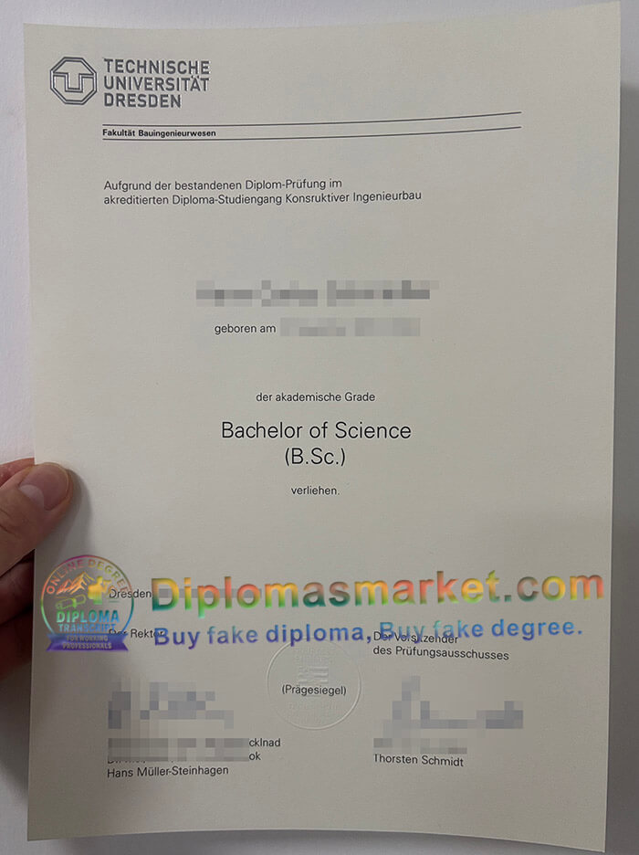 Technische Universität Dresden diploma